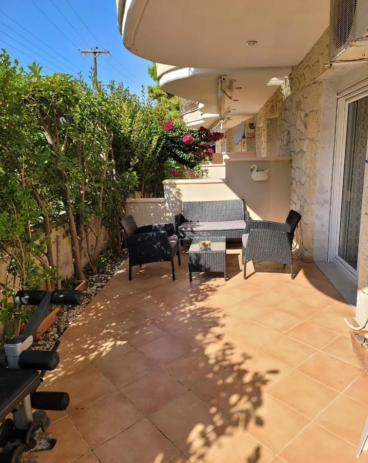 Alex Apartment Pefkochori
